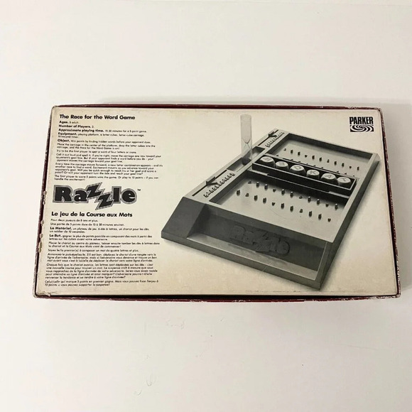 Vintage 1981 Razzle  Board Game Parker Brothers Complete - Picture 8 of 16